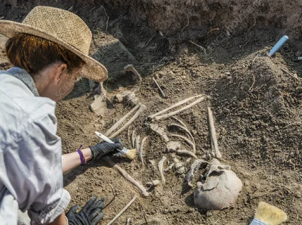 archaeologist